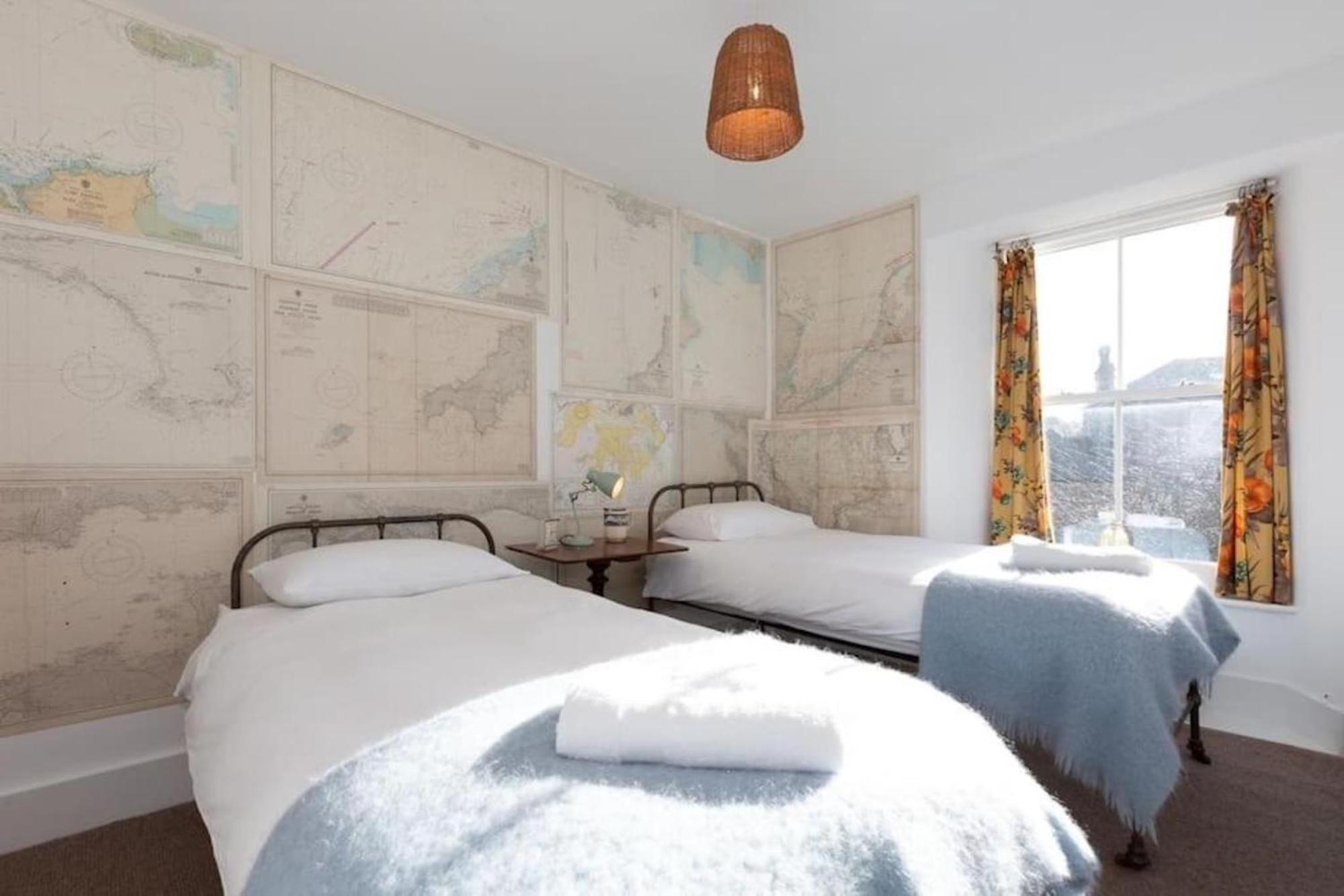 Janies Cottage~ Mousehole~Eclectic Interiors & Vintage Charm Dış mekan fotoğraf